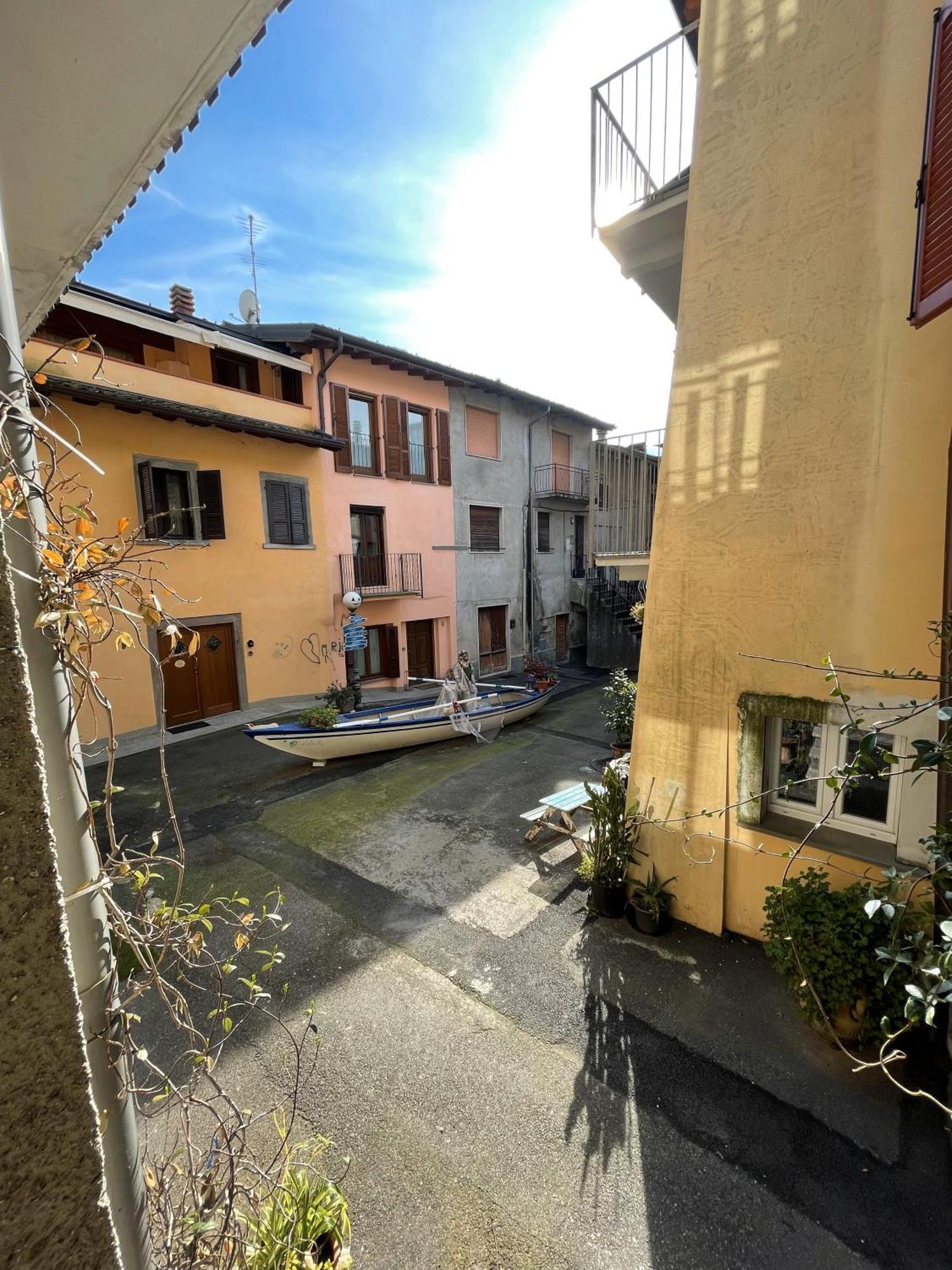 Casa Berlai, Bilocale Sul Lago Villa ปิโซเญ ภายนอก รูปภาพ